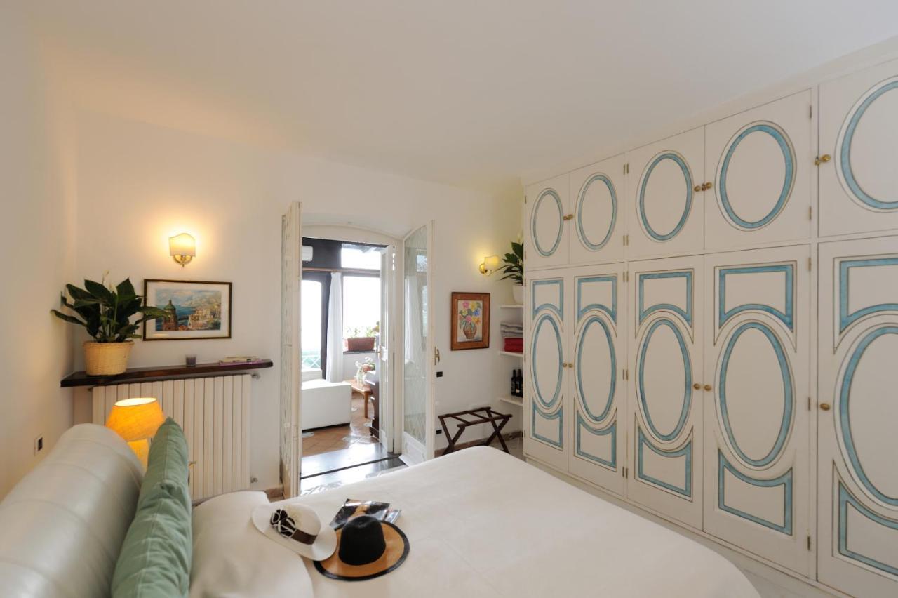 Oliver - Breathtaking Small Pool 14 Sqm Hydromassage On The Rock - Coast Amalfi